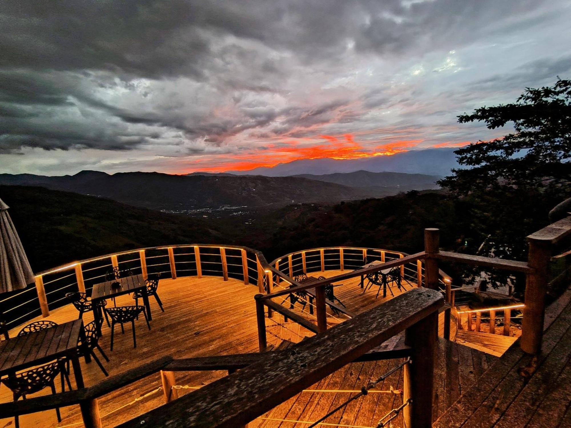 Nalua Glamping Y Hotel San Jeronimo  Exterior photo