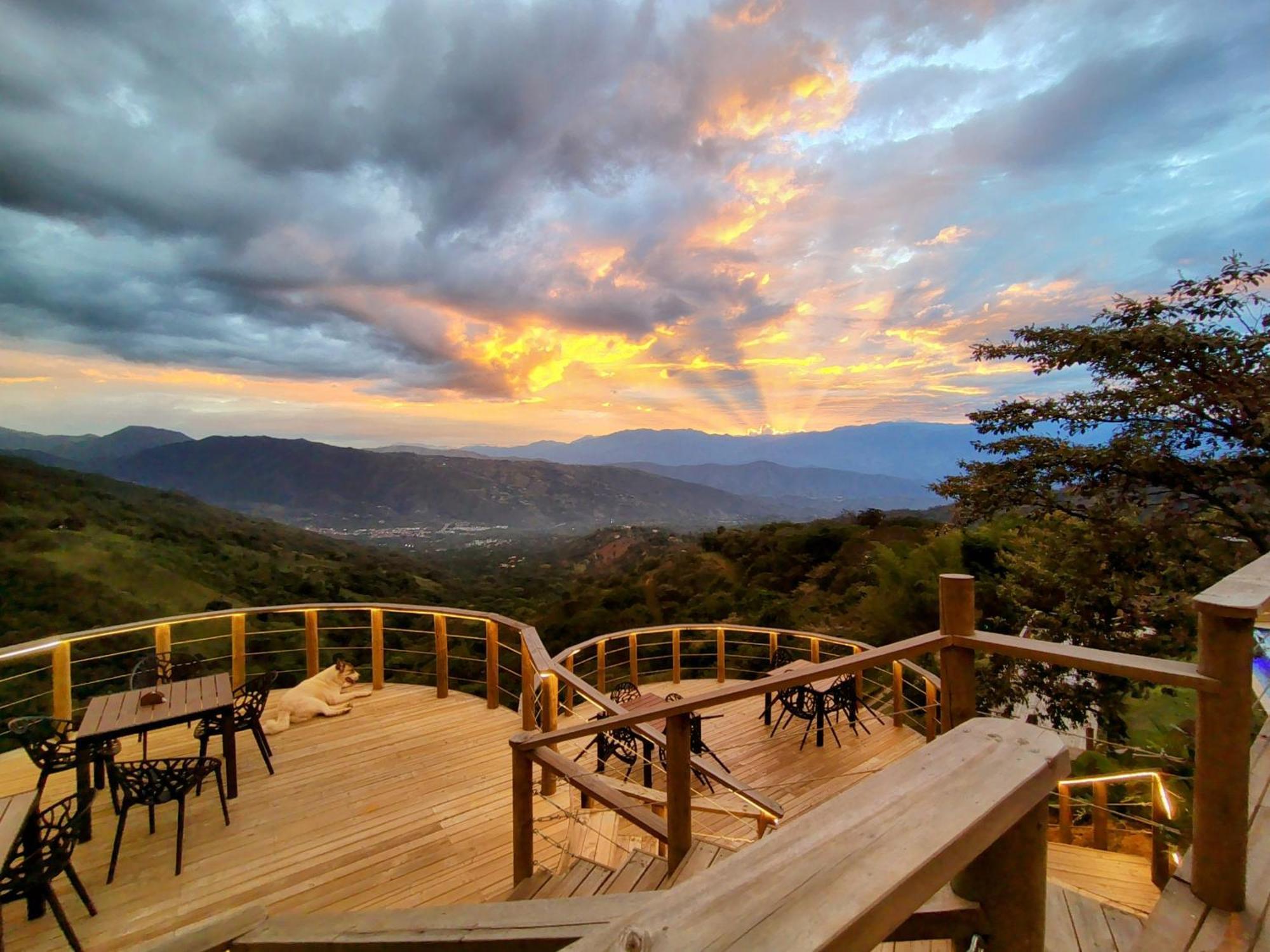 Nalua Glamping Y Hotel San Jeronimo  Exterior photo